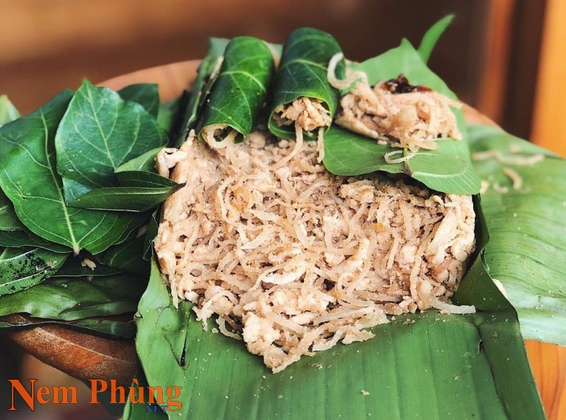 Lá sung sạch ăn với Nem Phùng Lá sung sạch ăn với Nem Phùng