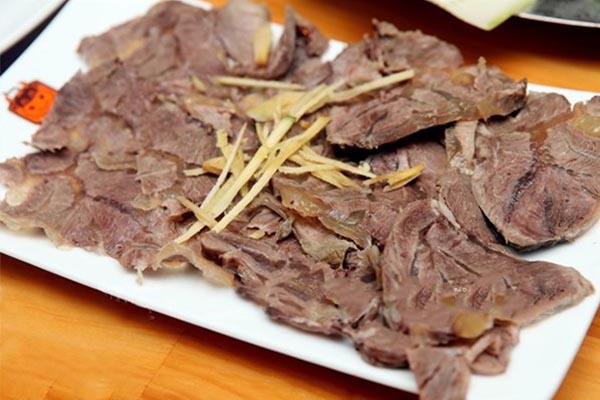 bắp bò hầm gừng