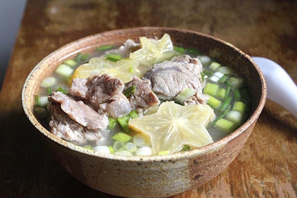 bắp bò nấu canh khế