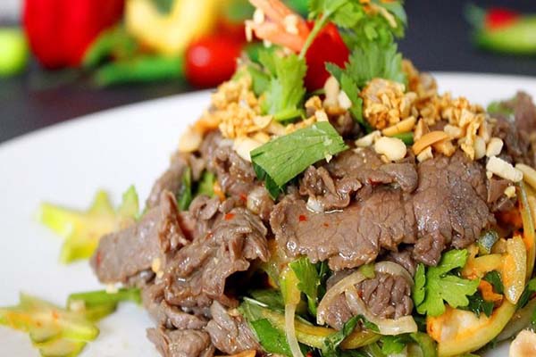 cách làm gỏi bắp bò bóp thấu