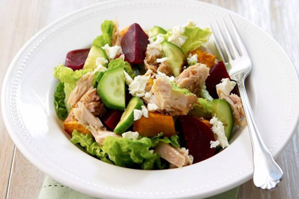 salad cá ngừ