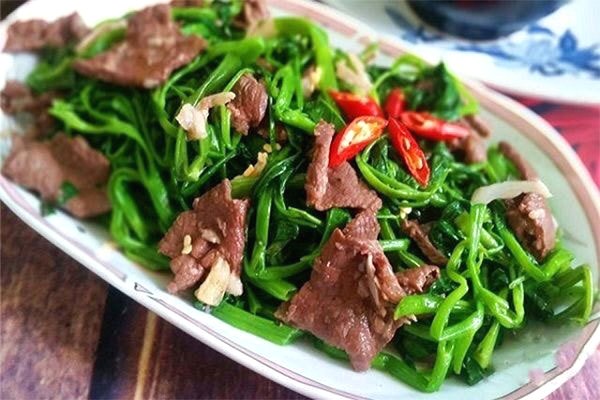thịt bò xào rau củ quả thịt bò xào rau muống