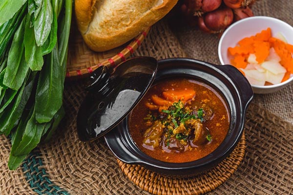 cách nấu bò kho bánh mì