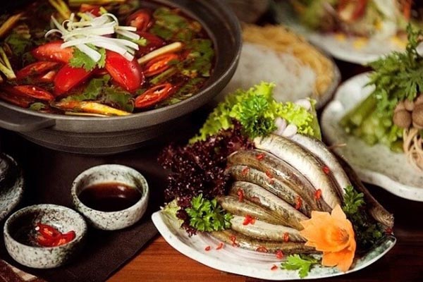 cách nấu lẩu cá kèo lá giang