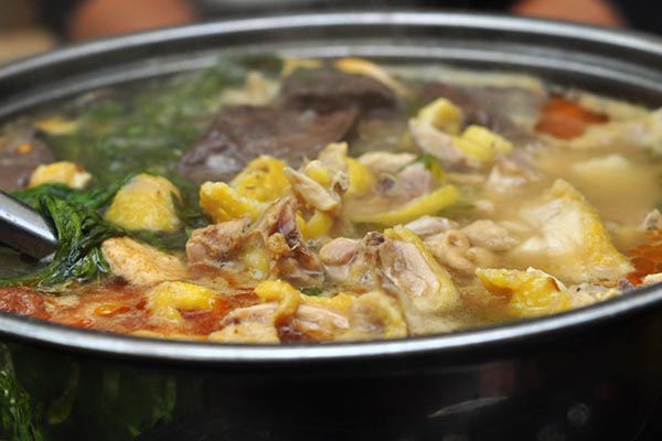 lẩu gà dấm bỗng ngon ở hà nội