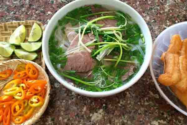 phở gầu bò