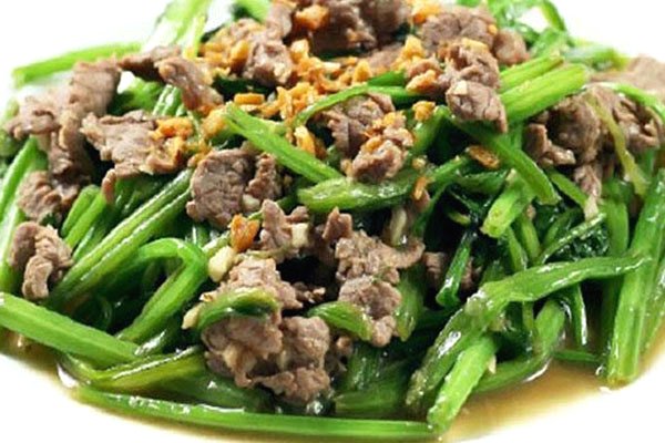 rau bina xào thịt bò