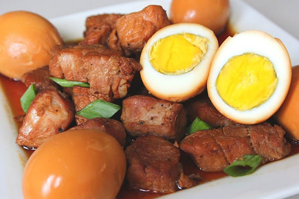 cách kho thịt kho tàu