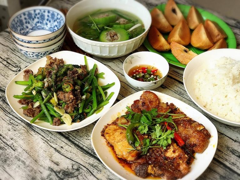 thực đơn hàng ngày