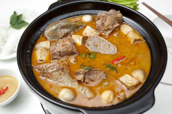 vịt nấu chao